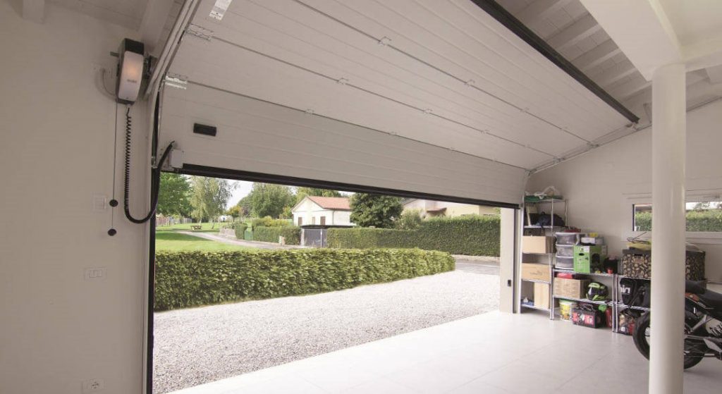 ARREGLAR puerta garaje - Reparación Arreglar Puertas de Garaje Valladolid Basculantes Enrollables Seccionales Correderas